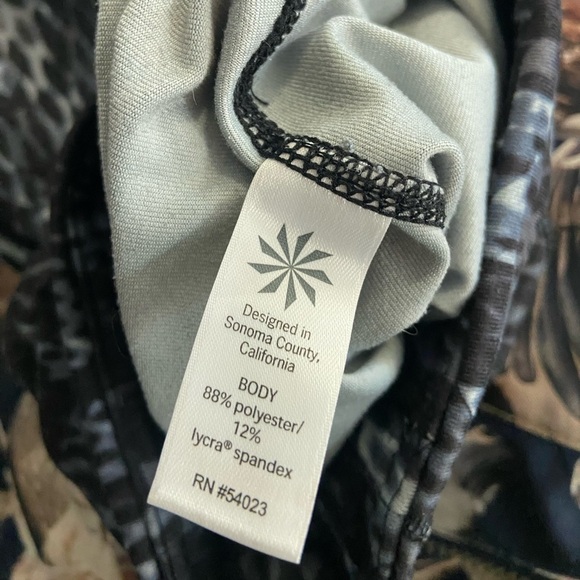 Athleta Chaturanga Cobra Tights - Picture 11 of 11